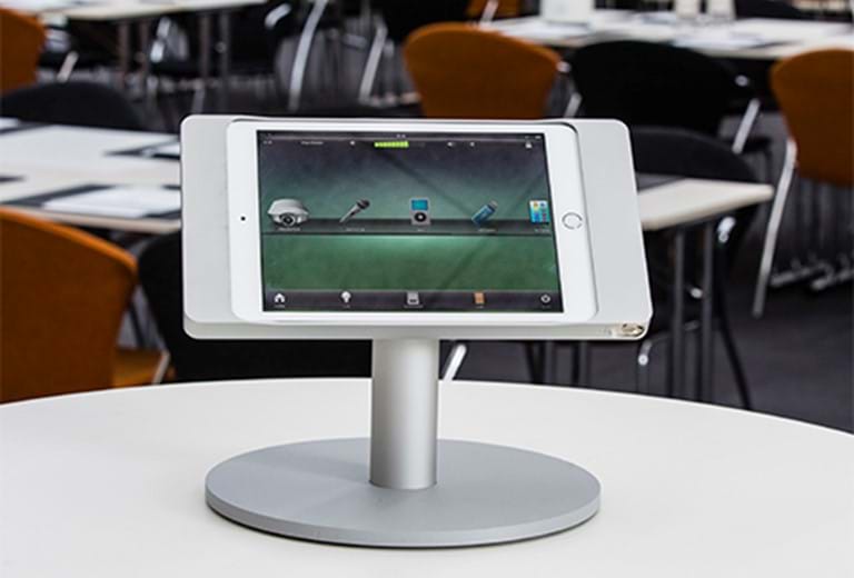 Trådløst Crestron betjeningssystem via iPad