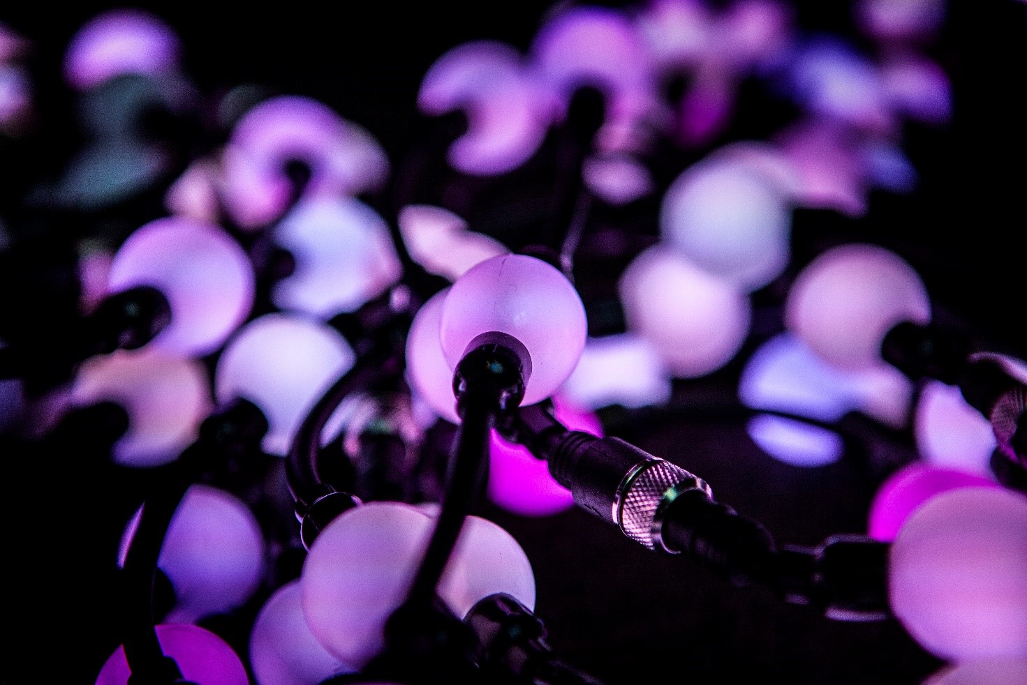 LED diodekugler i lyserøde nuancer