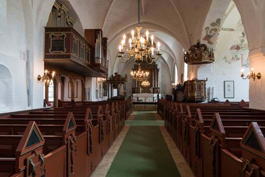 Dronninglund Kirke